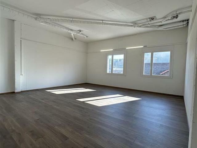 Büro mieten in Lü