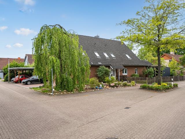 Dachgeschosswohnung kaufen in Meyerhausen, Niedersachsen
