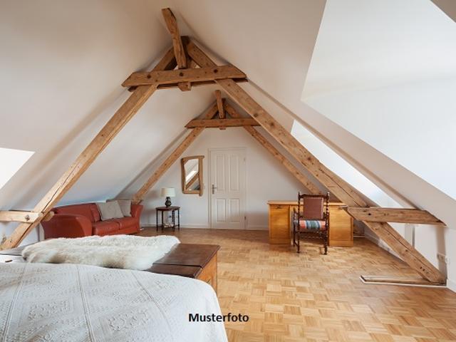 Dachgeschosswohnung kaufen in Eppingen