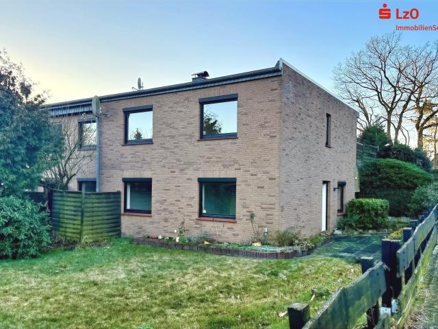 Doppelhaushälfte kaufen in Hude, Niedersachsen