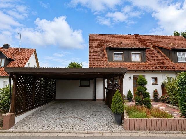 Haus kaufen in Effeltrich, Bayern