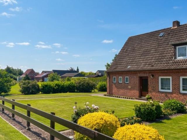 Haus kaufen in Diekhusen-Fahrstedt, Kreis Dithmarschen