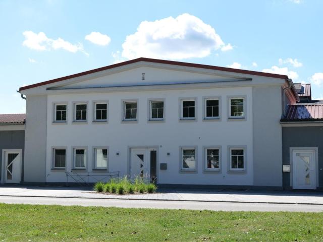 Gewerbe kaufen in Erharting, Bayern