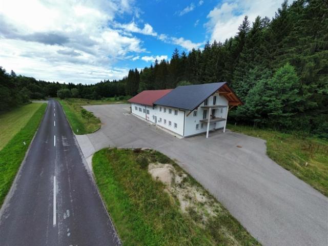 Gewerbe kaufen in Straßwalchen, Salzburg
