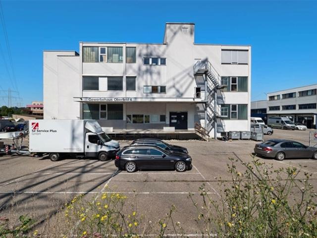 Atelier mieten in Lü