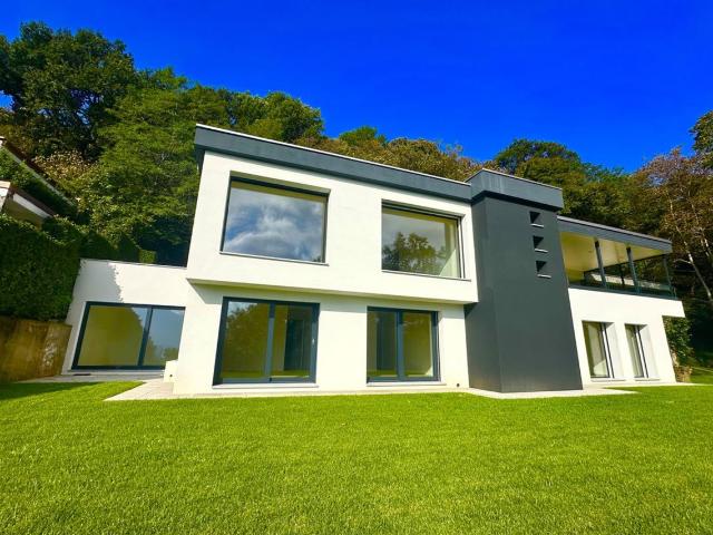 Einfamilienhaus kaufen in Muzzano, Tessin