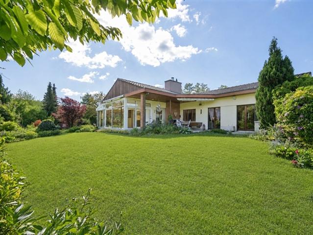 Einfamilienhaus kaufen in Laufen, Basel-Landschaft