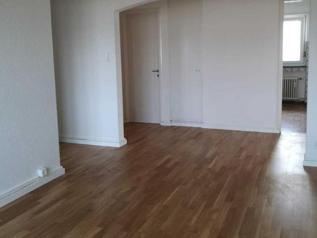 Apartment mieten in Dietlikon, Bezirk Bülach