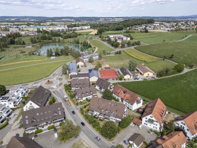 Wohnung kaufen in Niederhasli, Zürich