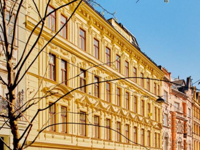 Dachgeschosswohnung kaufen in Währing, Wien
