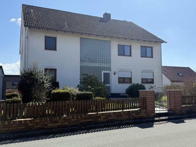 Villa kaufen in Tragelhöchstädt, Uehlfeld