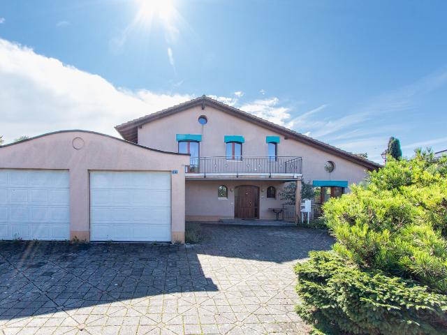 Reihenfamilienhaus kaufen in Meyriez, Freiburg