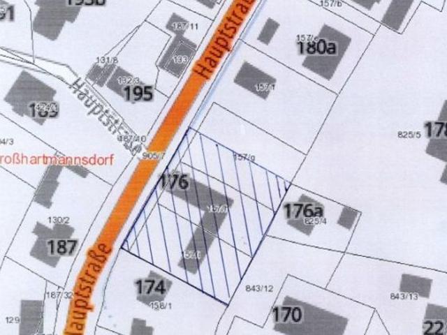 Erdgeschosswohnung kaufen in Großhartmannsdorf, Sachsen