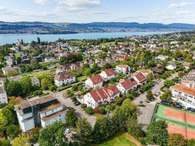 Reihenfamilienhaus kaufen in Uetikon am See, Zürich