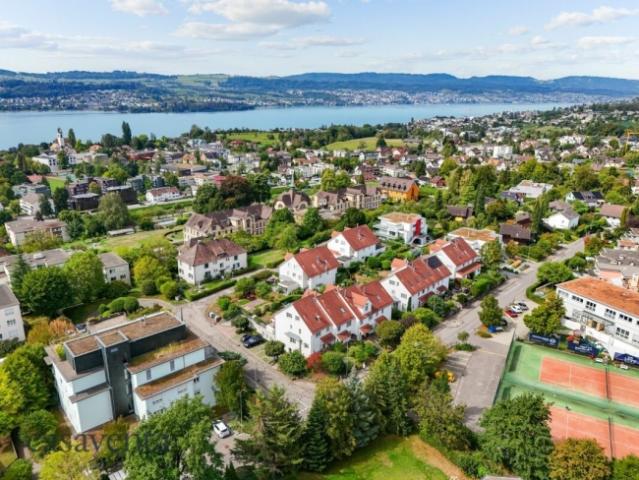 Einfamilienhaus kaufen in Uetikon am See, Zürich