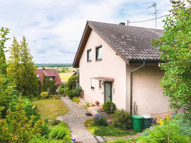 Villa kaufen in Massenbachhausen, Baden-Württemberg