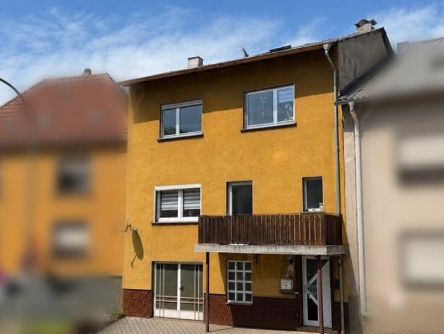 Haus kaufen in Schmelz, Saarland