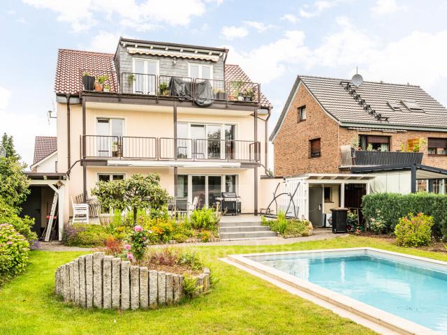 Villa kaufen in Sürth, Köln