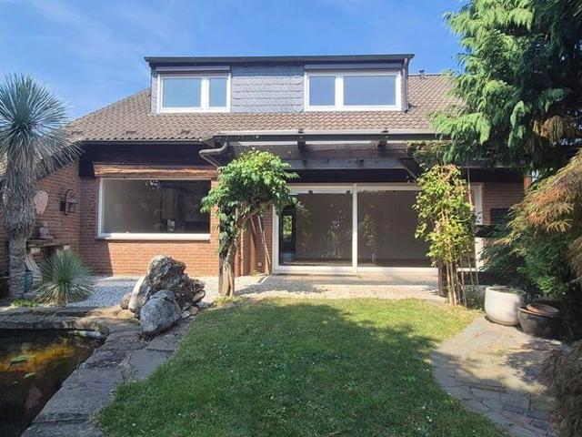 Haus kaufen in Bergisch Neukirchen, Leverkusen