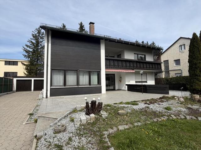 Villa kaufen in Velden, Bayern