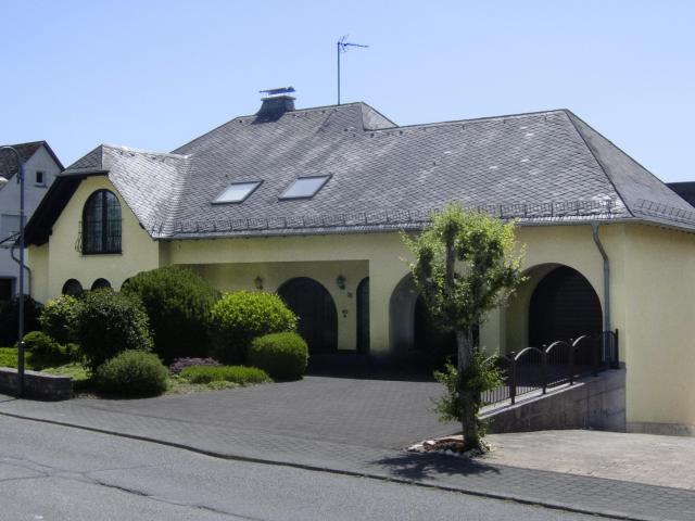 Villa kaufen in Blankenrath, Rheinland-Pfalz