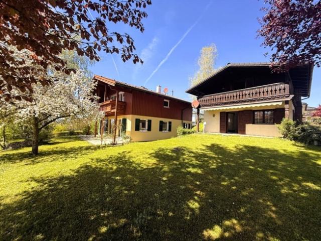 Mehrfamilienhaus kaufen in Moosdorf, Oberösterreich
