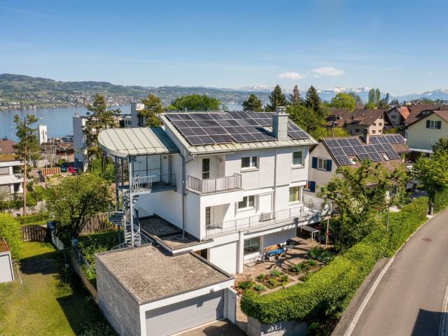 Reihenfamilienhaus kaufen in Horgen, Zürich
