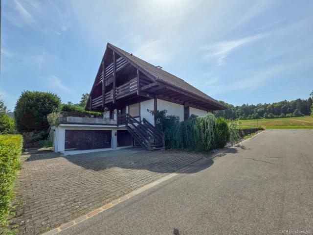 Einfamilienhaus kaufen in Lupfig, Aargau