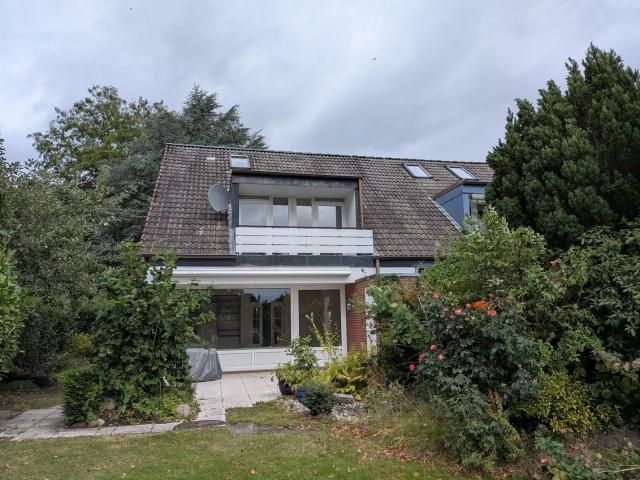 Villa kaufen in Halstenbek, Schleswig-Holstein
