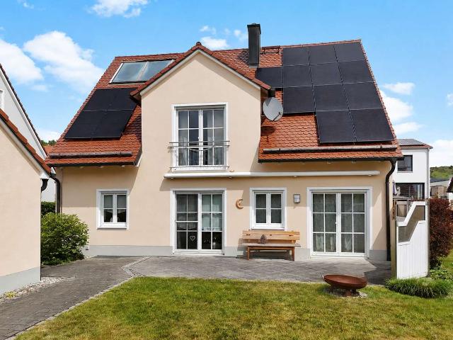 Haus kaufen in Eisenhofen, Erdweg