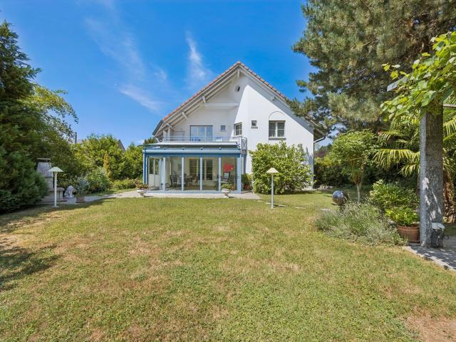 Reihenfamilienhaus kaufen in Elgg, Bezirk Winterthur