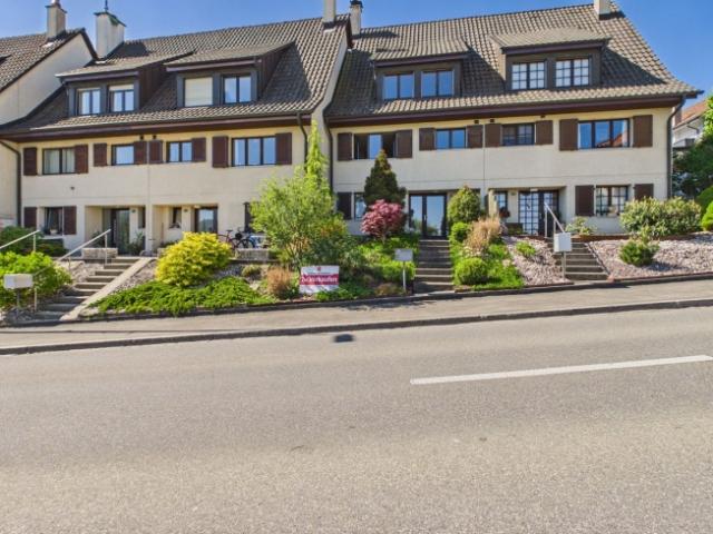 Reihenfamilienhaus kaufen in Pfeffingen, Basel-Landschaft
