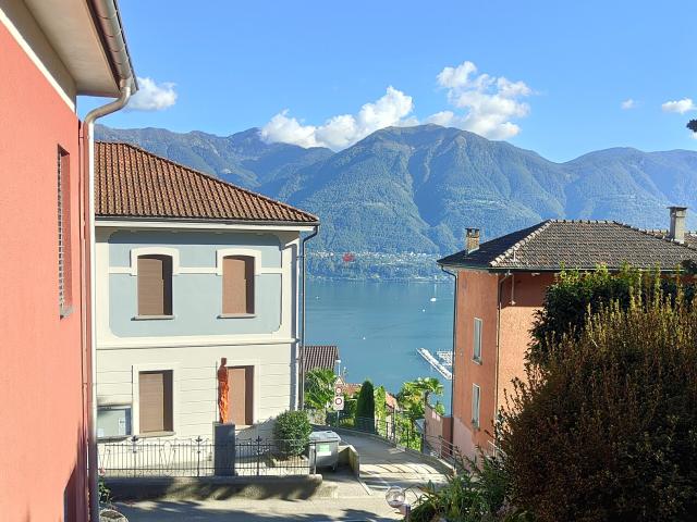 Reihenfamilienhaus kaufen in Orselina, Tessin