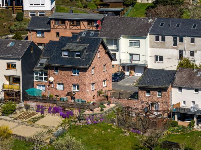 Villa kaufen in Müllenbach, Rheinland-Pfalz
