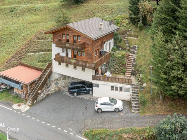 Mehrfamilienhaus kaufen in Ernen, Wallis