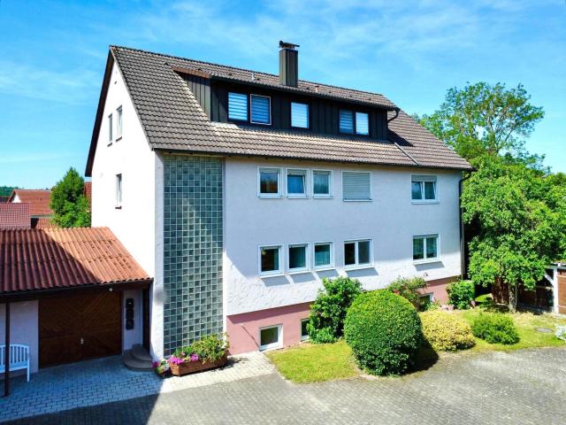 Mehrfamilienhaus kaufen in Crailsheim, Baden-Württemberg