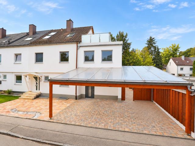 Villa kaufen in Am Wald, Taufkirchen