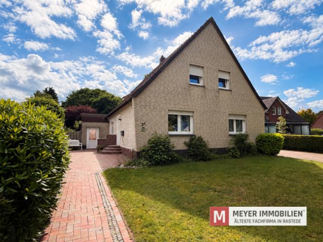 Haus kaufen in Wiefelstede, Niedersachsen
