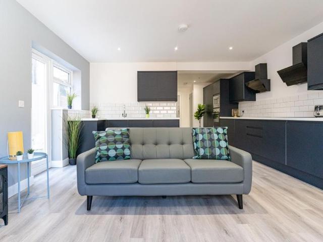 Room for rent in Somers Town, City Of Portsmouth