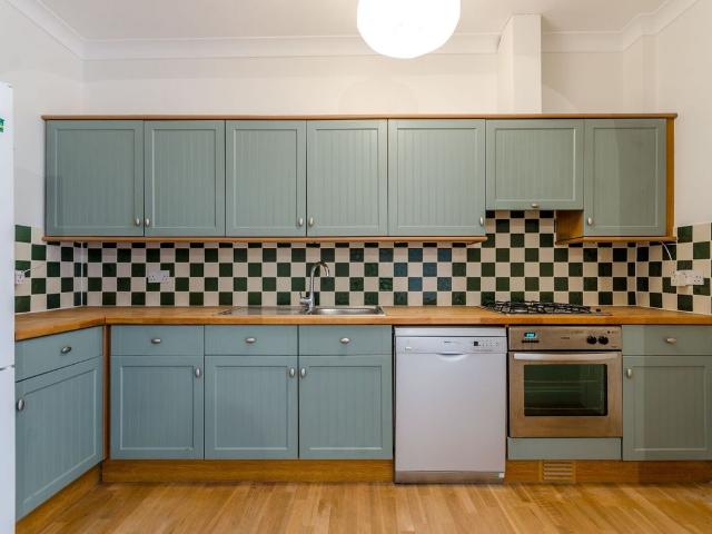 Apartment for rent in Highbury, Greater London