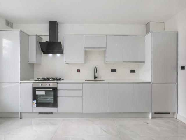 Apartment for rent in Wallington, Greater London