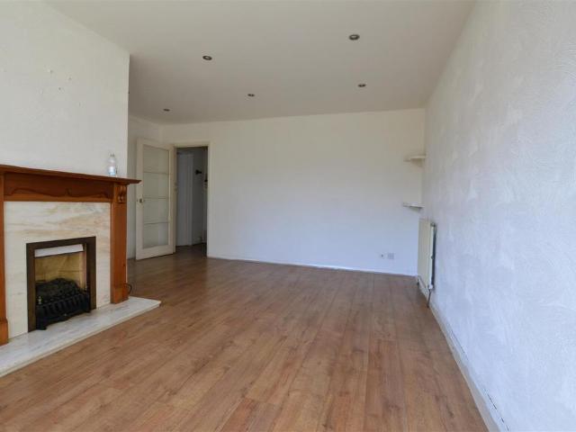 Apartment for rent in Slough