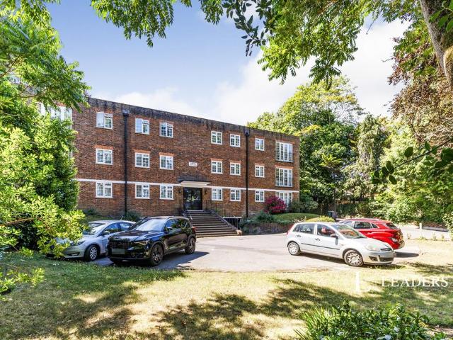 Apartment for rent in Whiteley Village, Blackhills