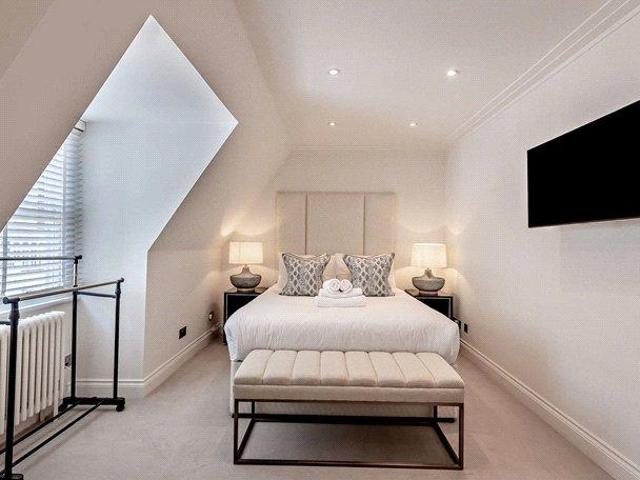 House for rent in Mayfair, Greater London