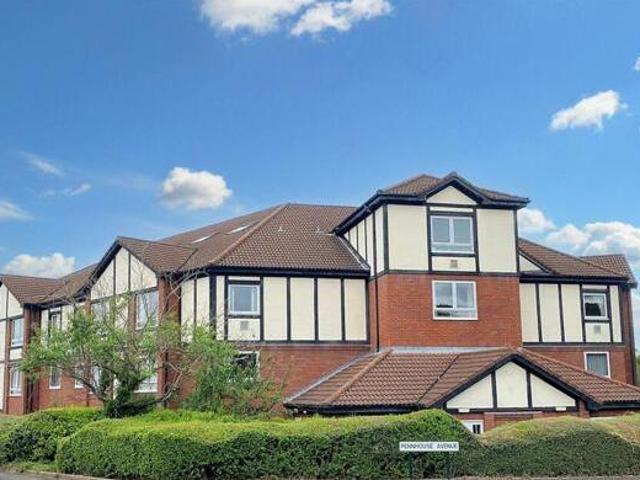 House for sale in Goldthorn Hill, West Midlands