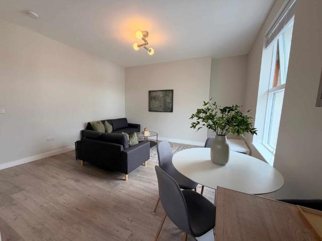 Apartment to rent in Bluebell, North Tipperary
