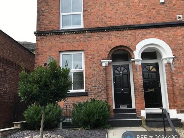 House for rent in Altrincham, Trafford