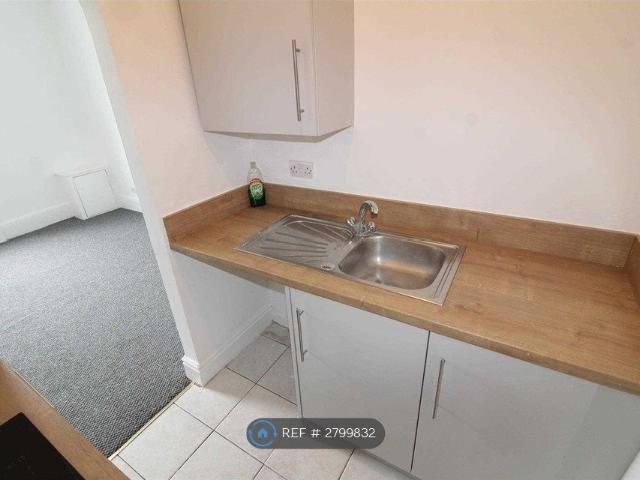 Apartment for rent in Claughton, Birkenhead