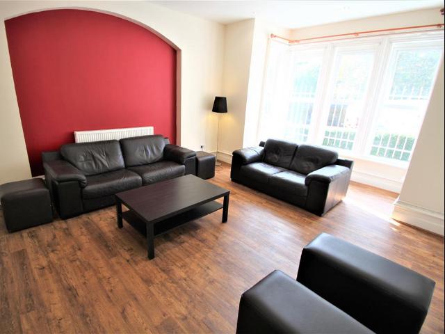 House for rent in Hyde Park, West Yorkshire