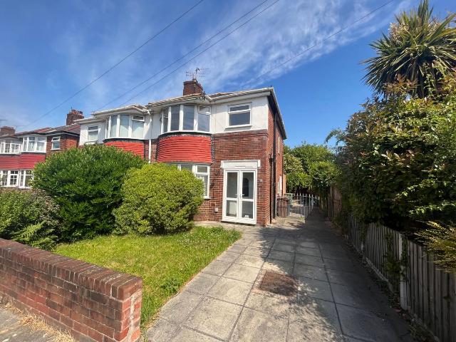 House for rent in Kennessee Green, Sefton
